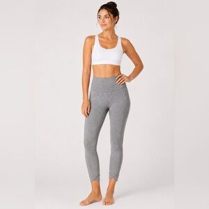 Beyond Yoga High Waisted Midi Leggings Heather Gray Crossover Ankle Size XS